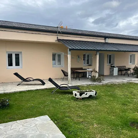 Apartment Viviendas Uso Turistico Reme I